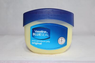 Vaseline Blueseal Pure Petroleum Jelly Original 45