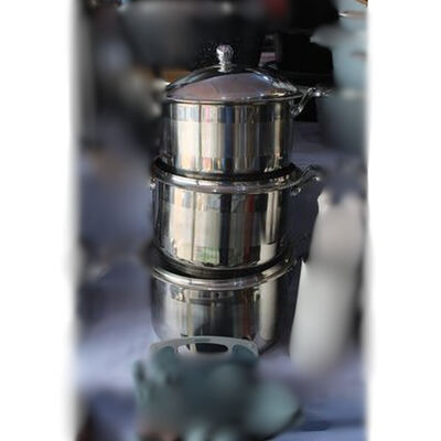 Stainless steel cookware set with glass lids