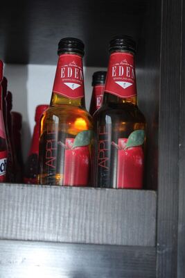 Eden Sparkling Apple Drink