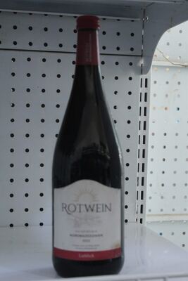 Rotwein Lieblich Red Wine
