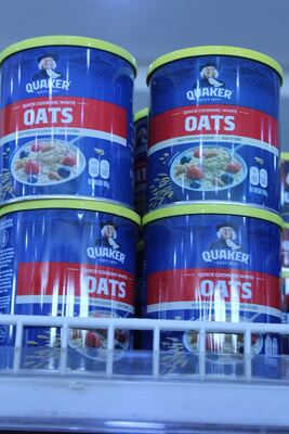 Quaker Quick Cooking White Oats (Tin)