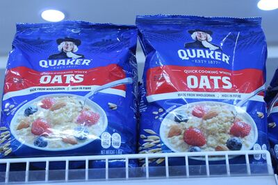 Quaker Quick Cooking White Oats (1kg)