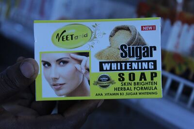 Veet Gold Sugar Whitening Soap